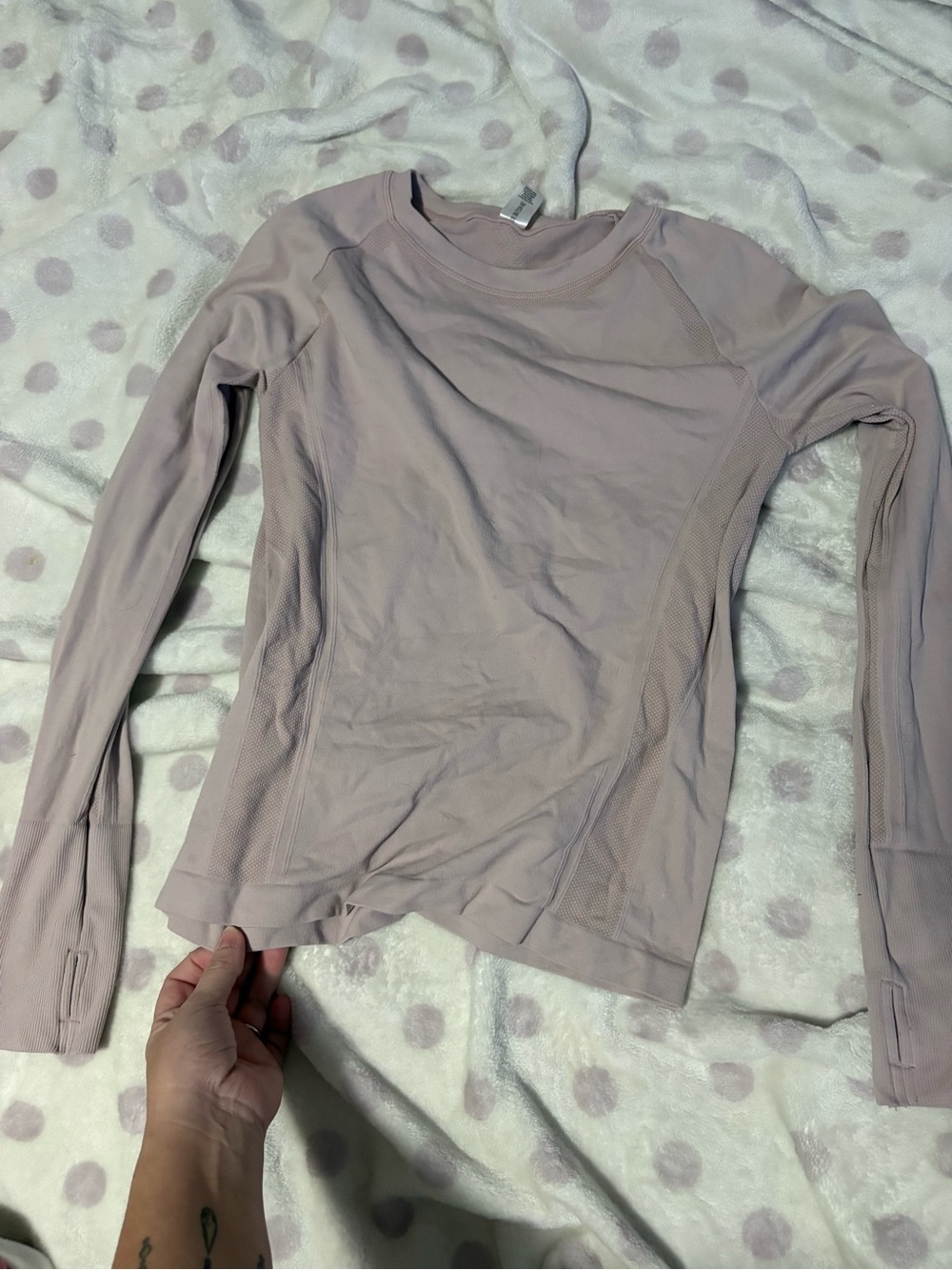 Long-Sleeve Women's Performance Tee in Dusty Mauve